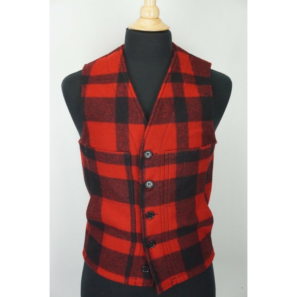 C.C. Filson Co. Buffalo Check Red Black 100% Wool Mackinaw Vest Sz 36 USA
